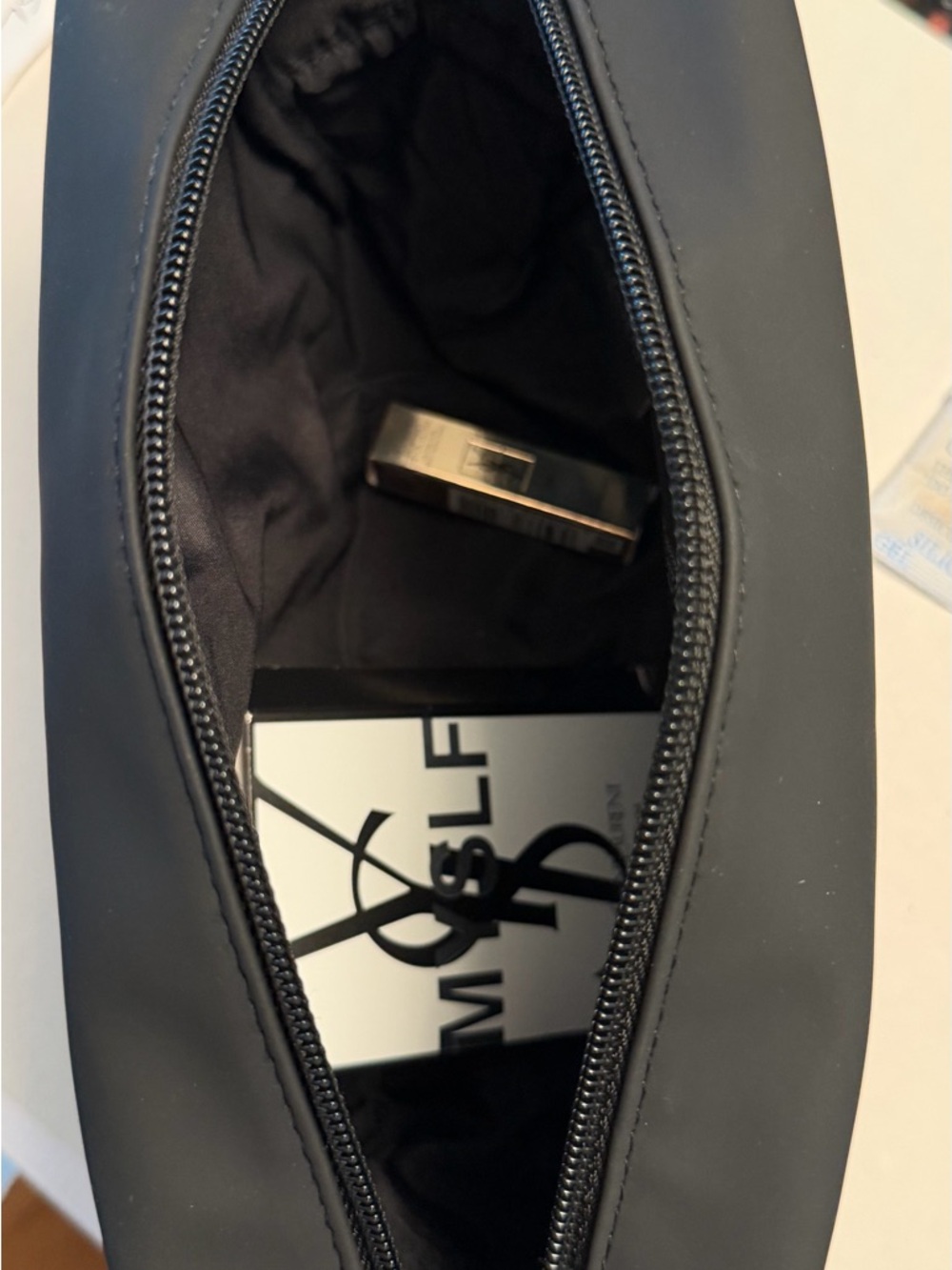 YSL MYSLF Travel Gift Set Cosmetic Bag + Lip Oil + Fragrance Sample NEW - Picture 2 of 13